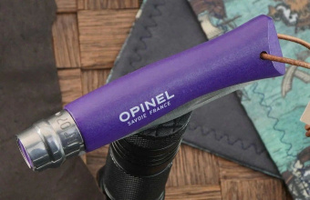 Нож Opinel №07 TREKKING клинок 8см, нержавеющая сталь, кожаный темляк, фиолетовый (002205)