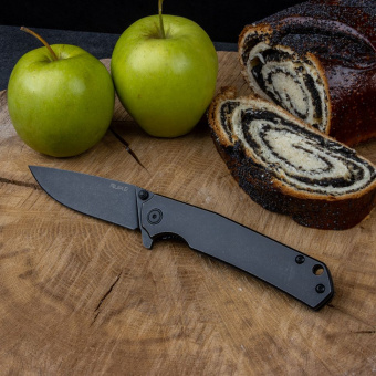 Нож складной Ruike Limited Edition P801-SB, черный
